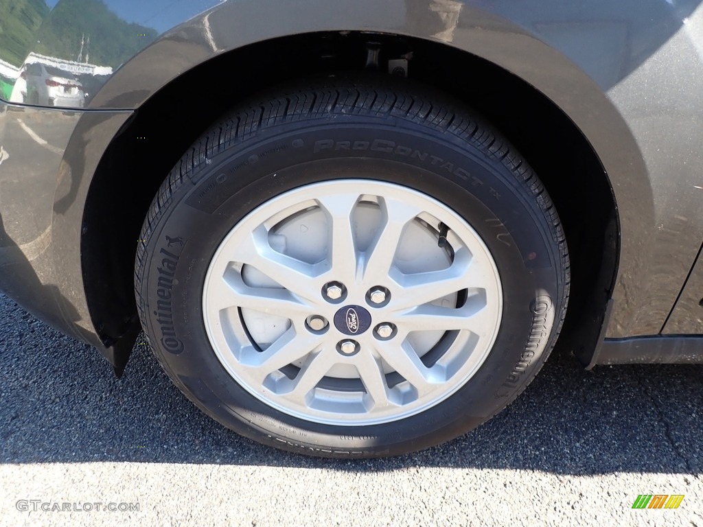 2020 Ford Transit Connect XLT Van Wheel Photos