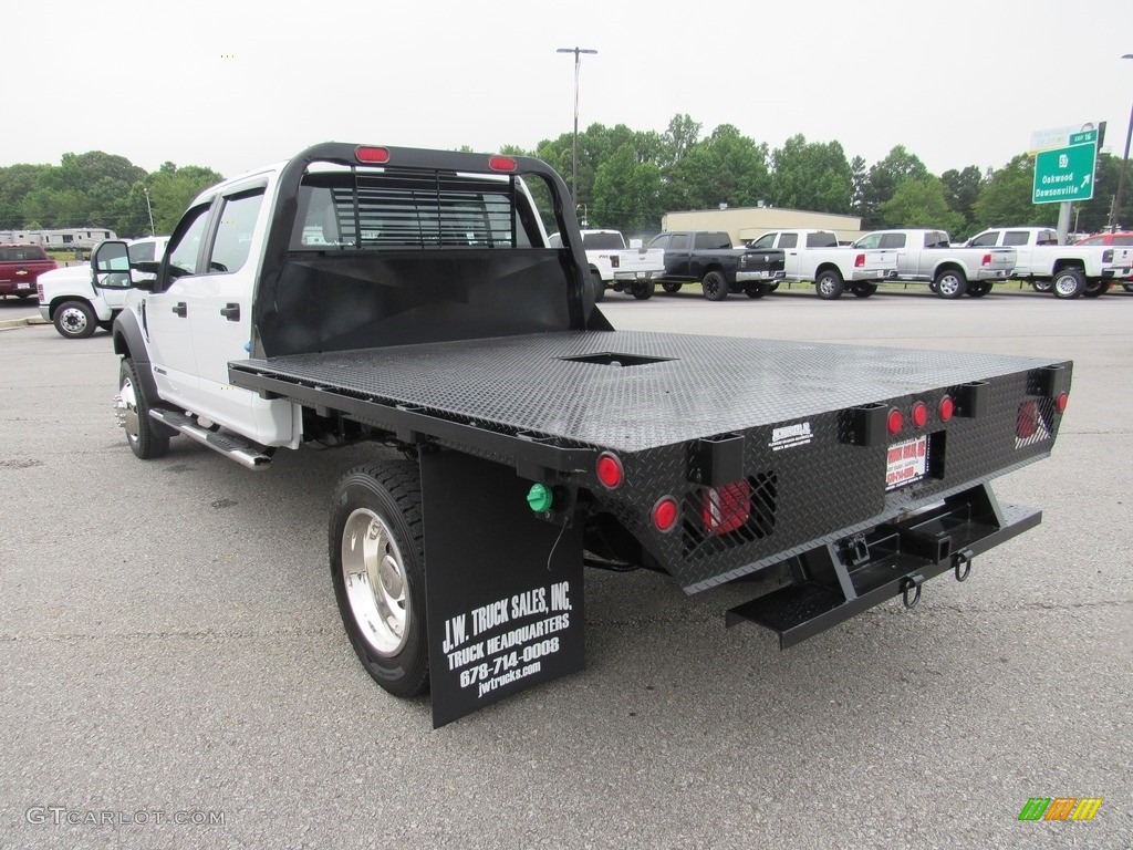 Oxford White 2018 Ford F550 Super Duty XL Crew Cab 4x4 Chassis Exterior Photo #138278453
