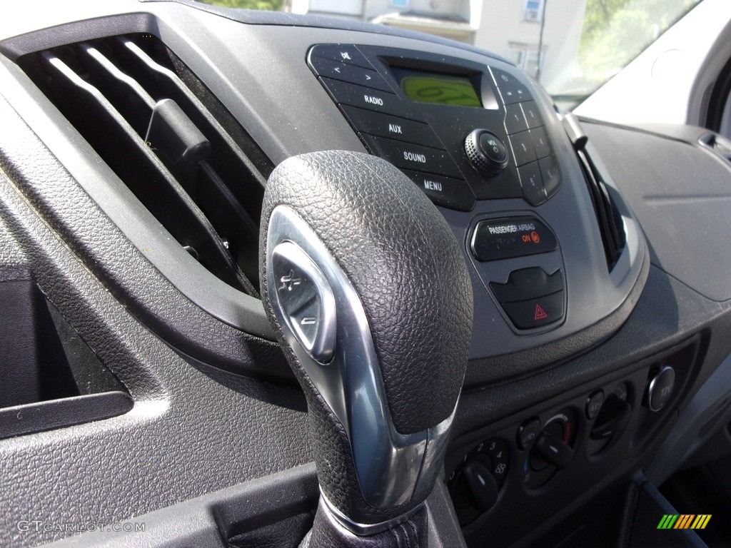 2019 Transit Van 150 MR Regular - Oxford White / Pewter photo #12