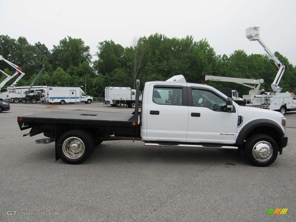 Oxford White 2018 Ford F550 Super Duty XL Crew Cab 4x4 Chassis Exterior Photo #138278546
