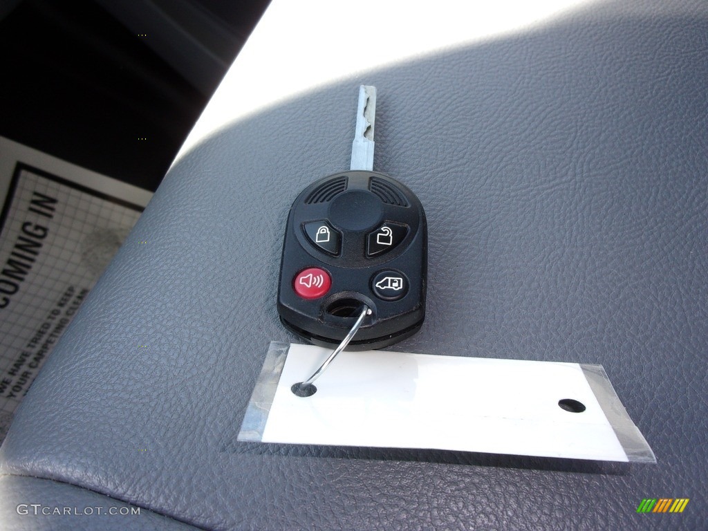 2019 Transit Van 150 MR Regular - Oxford White / Pewter photo #19