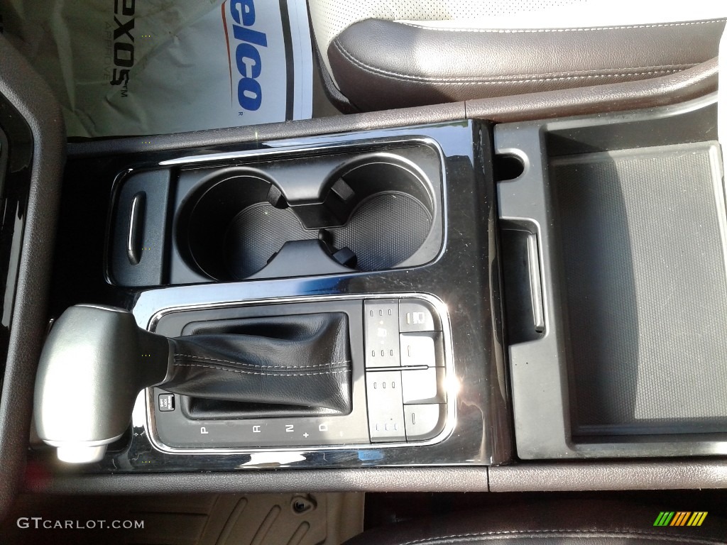 2017 Kia Sedona SXL Transmission Photos