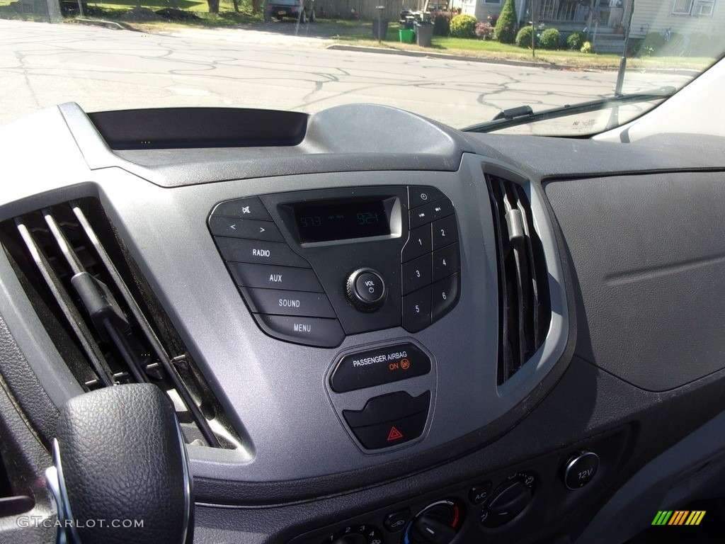 2019 Transit Van 150 MR Regular - Oxford White / Pewter photo #22