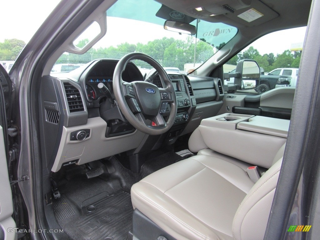 Medium Earth Gray Interior 2017 Ford F550 Super Duty XL Regular Cab 4x4 Rollback Truck Photo #138279842