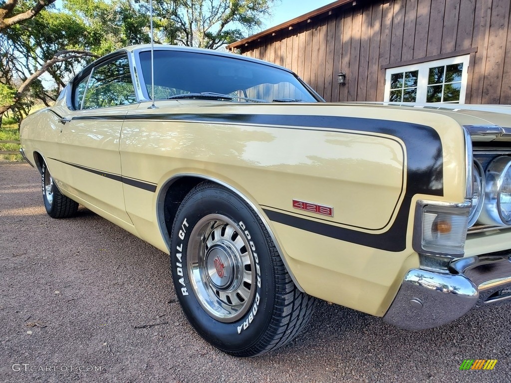 Meadowlark Yellow 1968 Ford Torino GT Fastback Exterior Photo #138281051