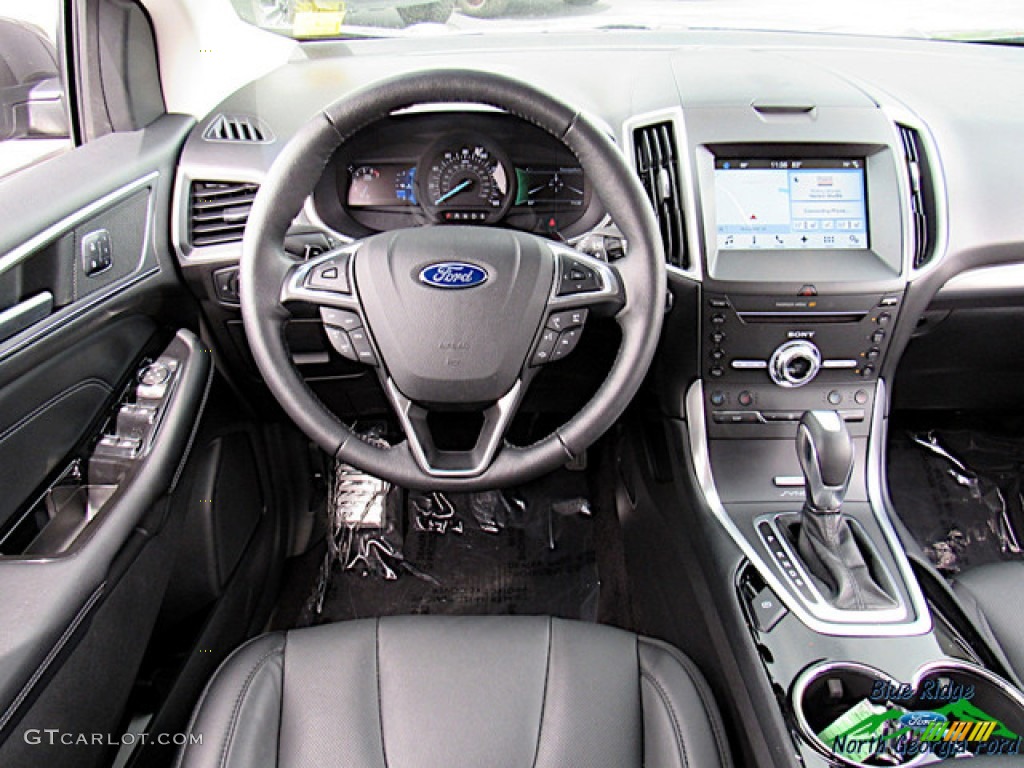 2017 Ford Edge Titanium Ebony Dashboard Photo #138281777