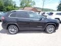 Diamond Black Crystal Pearl - Cherokee Latitude Plus Photo No. 7