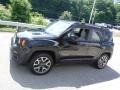 2016 Black Jeep Renegade Latitude 4x4  photo #6