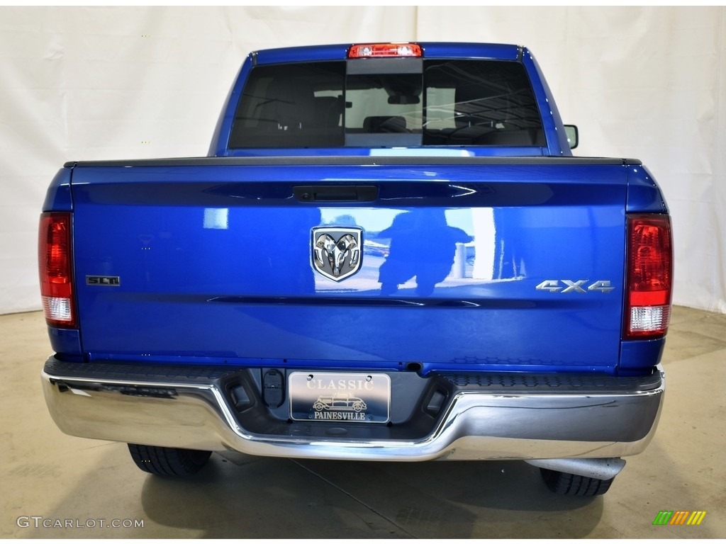2019 1500 Classic SLT Crew Cab 4x4 - Blue Streak Pearl / Black/Diesel Gray photo #3