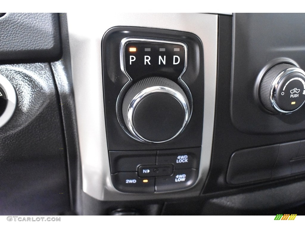 2019 1500 Classic SLT Crew Cab 4x4 - Blue Streak Pearl / Black/Diesel Gray photo #14