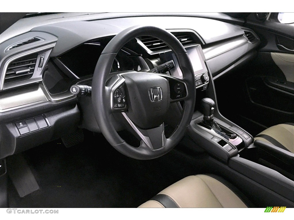 2018 Honda Civic EX-L Navi Hatchback Black/Ivory Dashboard Photo #138286338