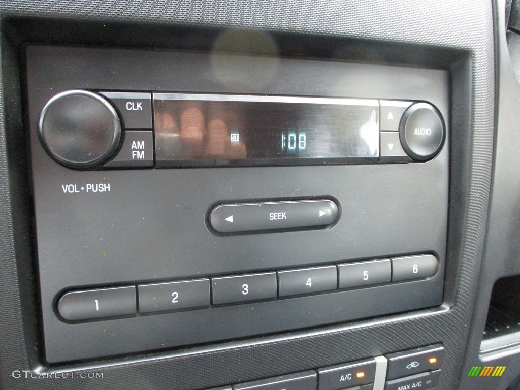 2011 F150 XL SuperCab 4x4 - Vermillion Red / Steel Gray photo #17