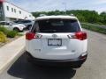 Super White - RAV4 XLE AWD Photo No. 14