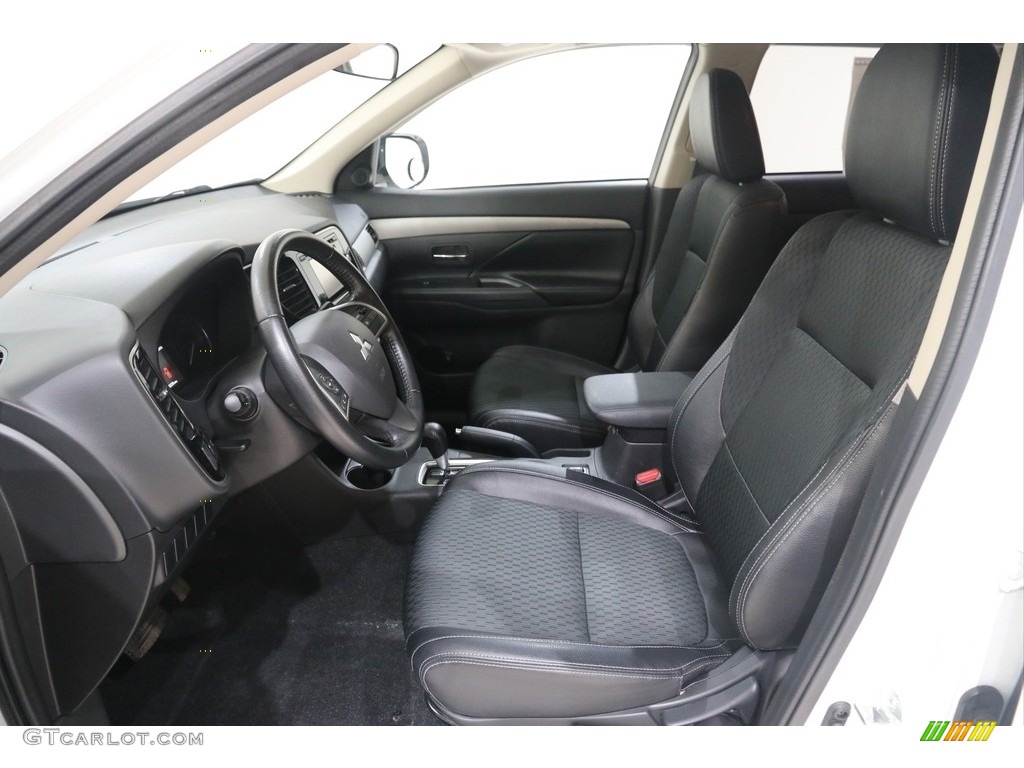 Black Interior 2015 Mitsubishi Outlander SE Photo #138291342