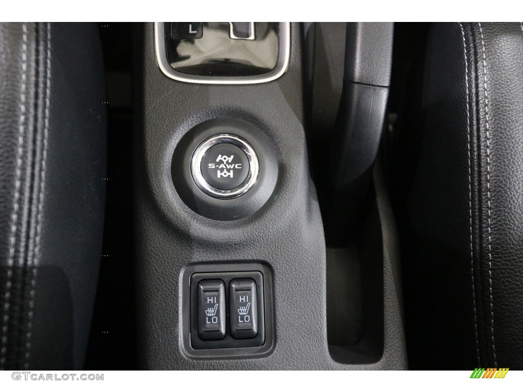 2015 Mitsubishi Outlander SE Controls Photo #138291440