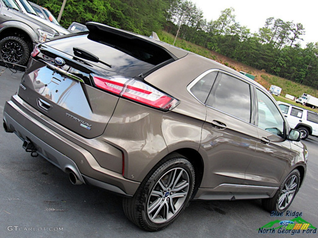 2019 Edge Titanium AWD - Stone Gray / Ceramic photo #35