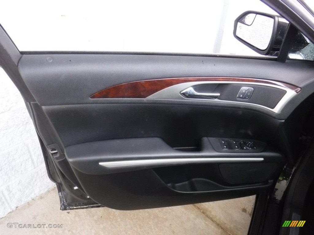 2015 Lincoln MKZ AWD Ebony Door Panel Photo #138293691