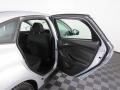 Ingot Silver - Focus SE Sedan Photo No. 36