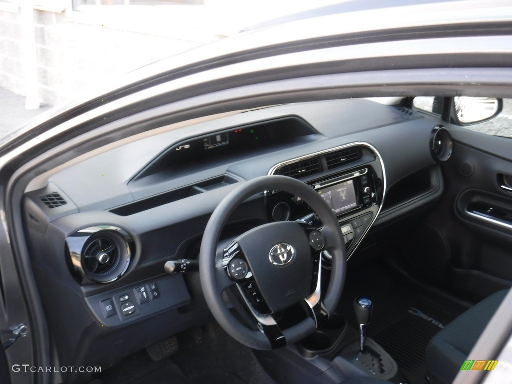 2018 Prius c Two - Magnetic Gray Metallic / Blue/Dark Gray Two-Tone photo #10