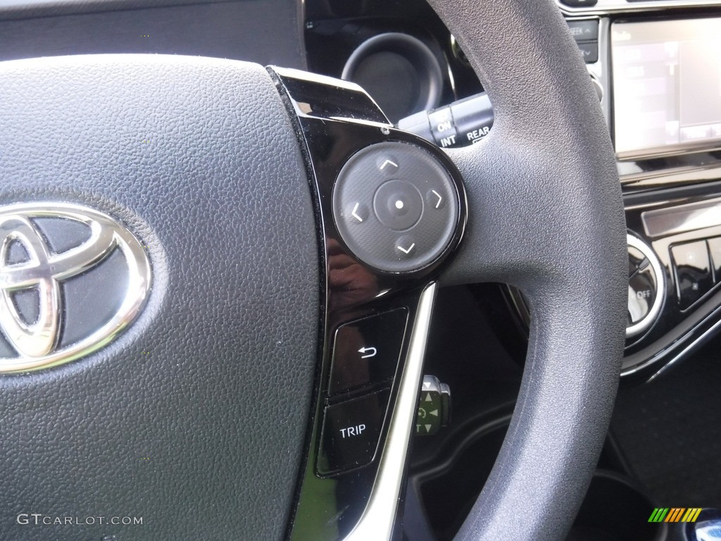 2018 Prius c Two - Magnetic Gray Metallic / Blue/Dark Gray Two-Tone photo #18