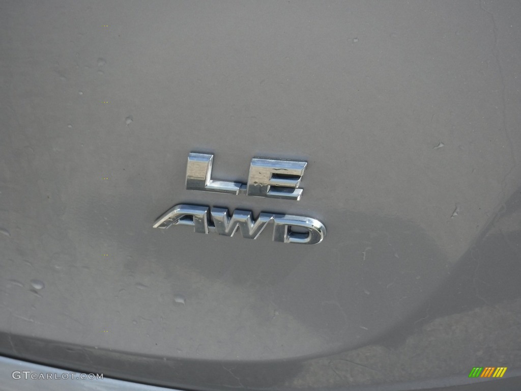 2017 RAV4 LE AWD - Silver Sky Metallic / Black photo #10