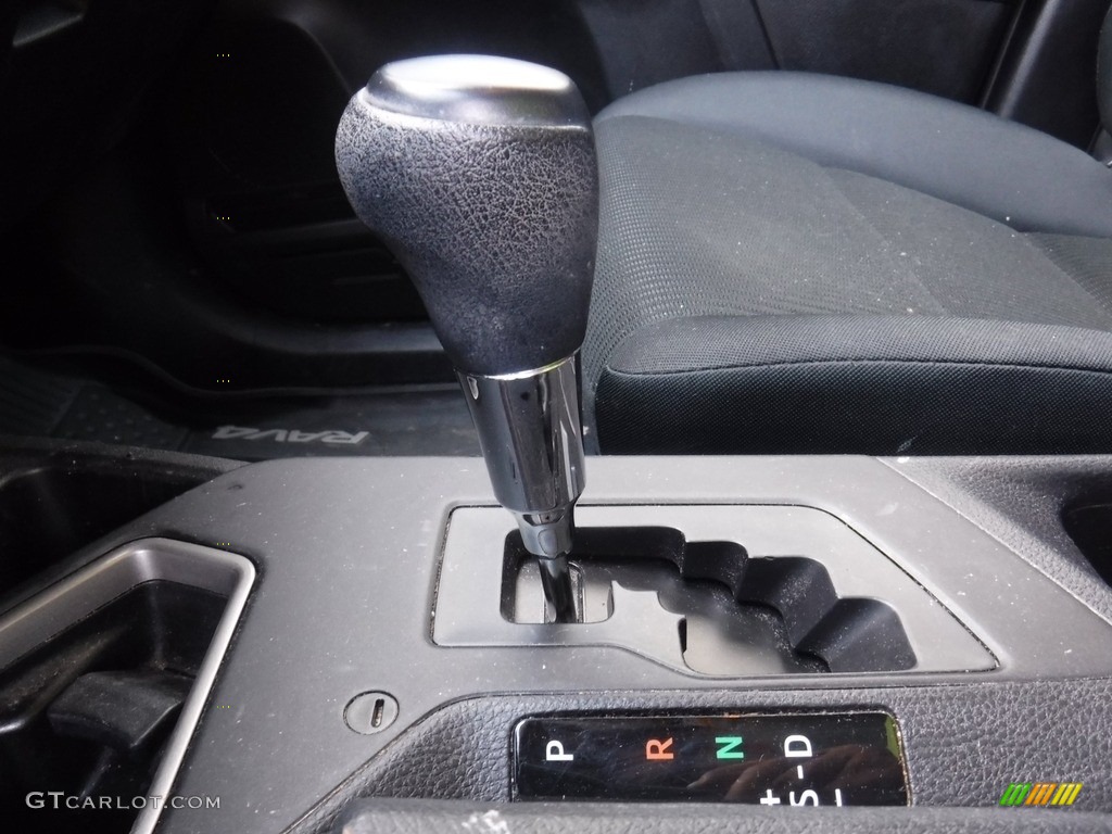 2017 RAV4 LE AWD - Silver Sky Metallic / Black photo #15