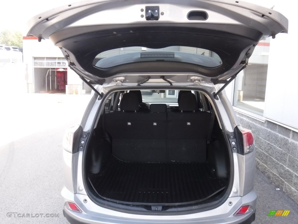 2017 RAV4 LE AWD - Silver Sky Metallic / Black photo #24