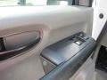 Glacier White - NV 2500 HD S Cargo Photo No. 27