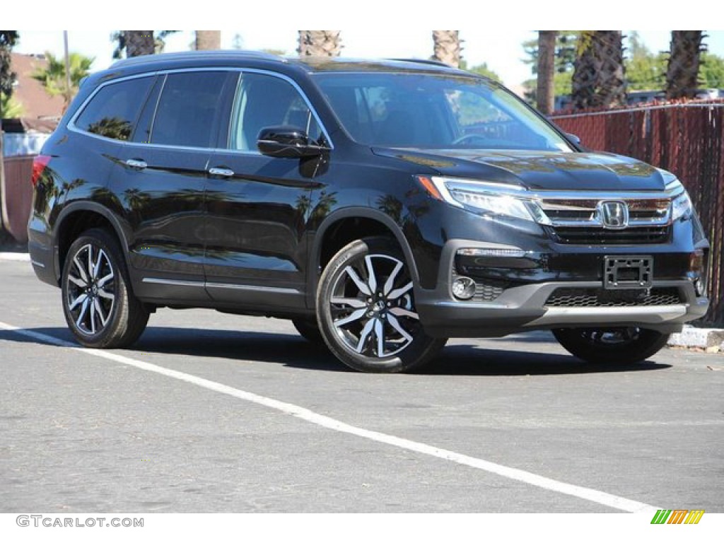 2020 Honda Pilot Touring Exterior Photos