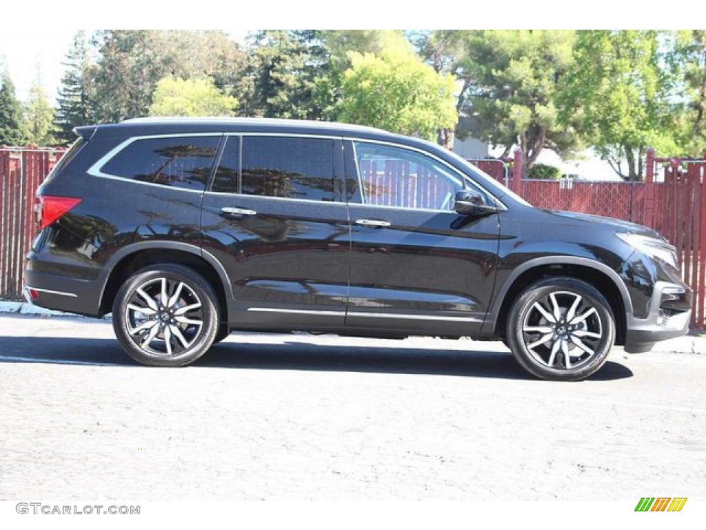 Crystal Black Pearl 2020 Honda Pilot Touring Exterior Photo #138298382