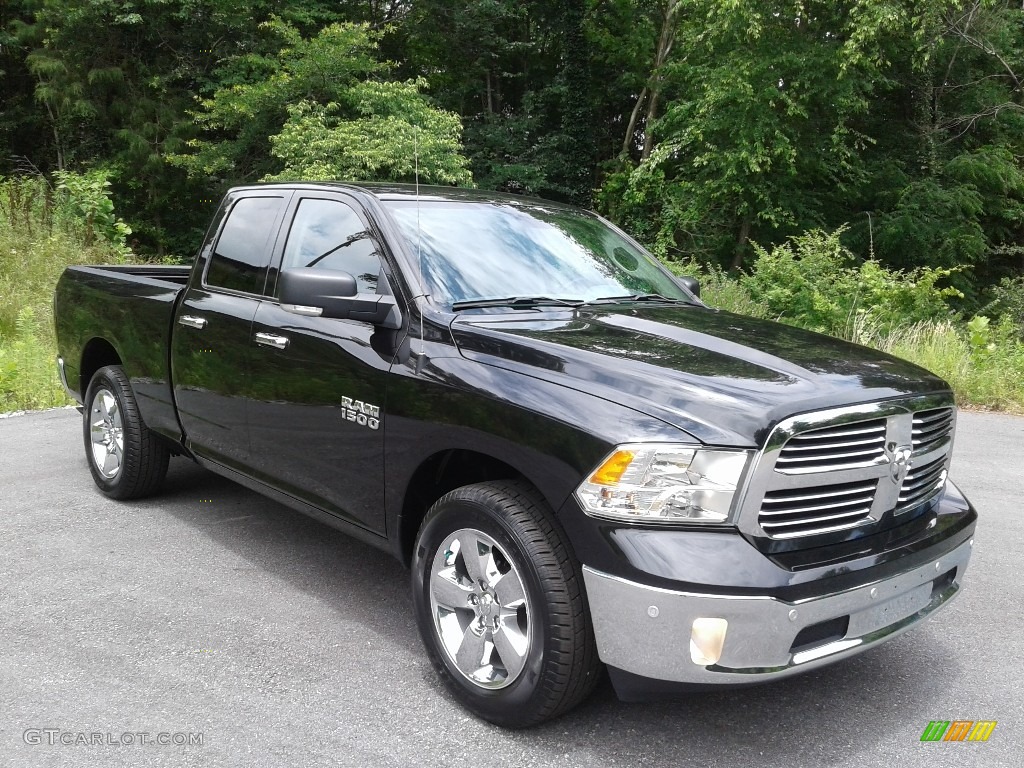 2018 Ram 1500 Big Horn Quad Cab 4x4 Exterior Photos