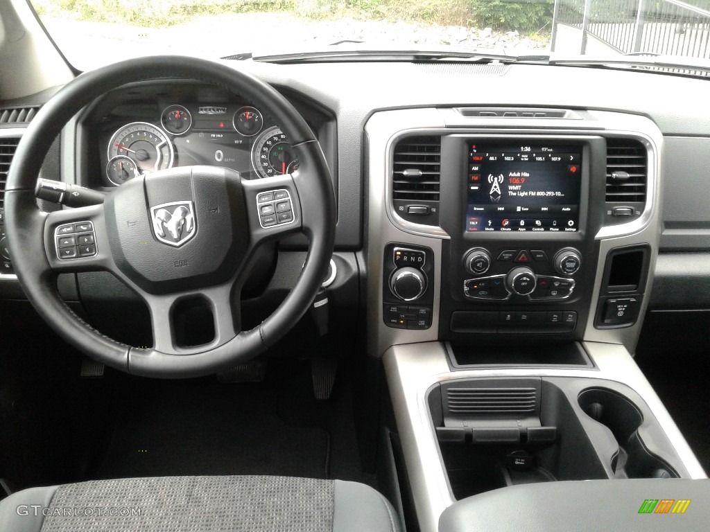 2018 1500 Big Horn Quad Cab 4x4 - Brilliant Black Crystal Pearl / Black/Diesel Gray photo #15