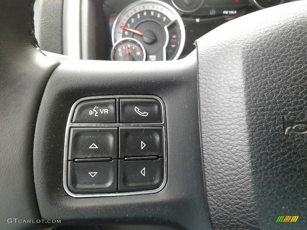 2018 Ram 1500 Big Horn Quad Cab 4x4 Black/Diesel Gray Steering Wheel Photo #138299996