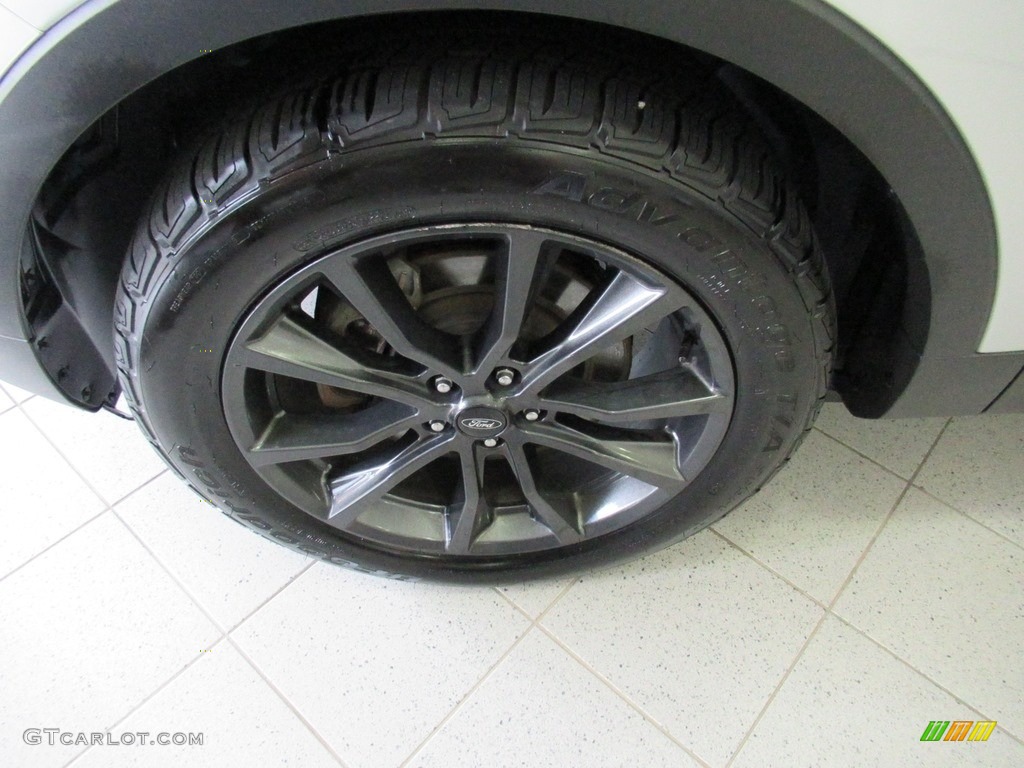 2017 Explorer XLT 4WD - Ingot Silver / Ebony Black photo #12