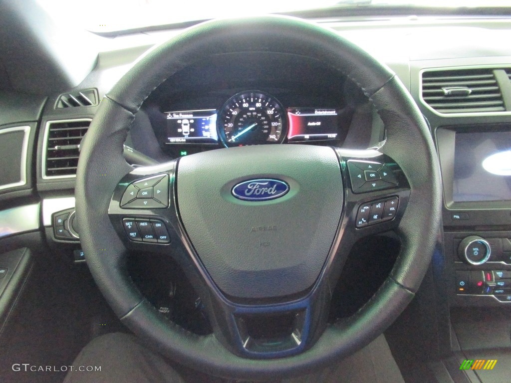 2017 Explorer XLT 4WD - Ingot Silver / Ebony Black photo #32