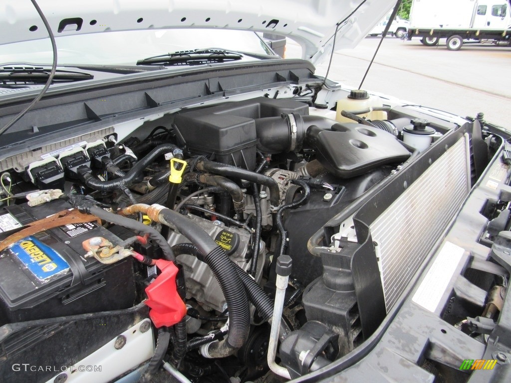 2011 Ford F250 Super Duty XL Regular Cab Chassis 6.2 Liter Flex-Fuel SOHC 16-Valve VVT V8 Engine Photo #138304043