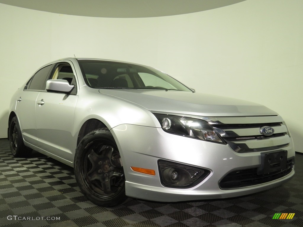 2011 Fusion SE V6 - Ingot Silver Metallic / Charcoal Black photo #1