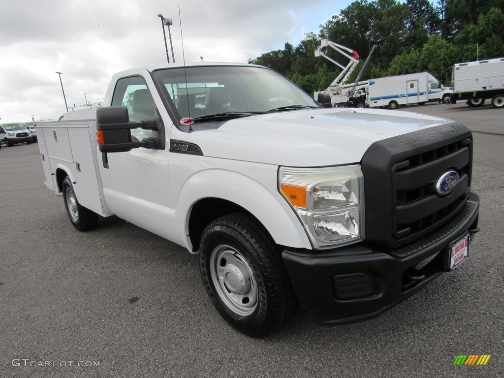 Oxford White 2011 Ford F250 Super Duty XL Regular Cab Chassis Exterior Photo #138304214