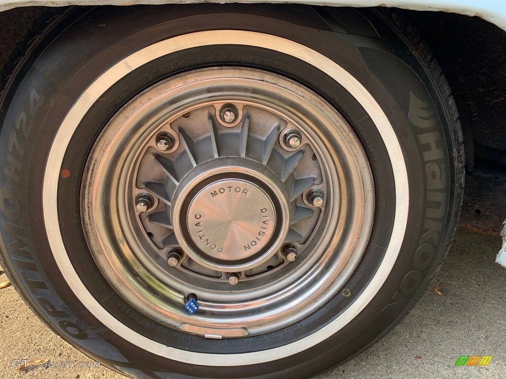 1962 Pontiac Bonneville Convertible Wheel Photos