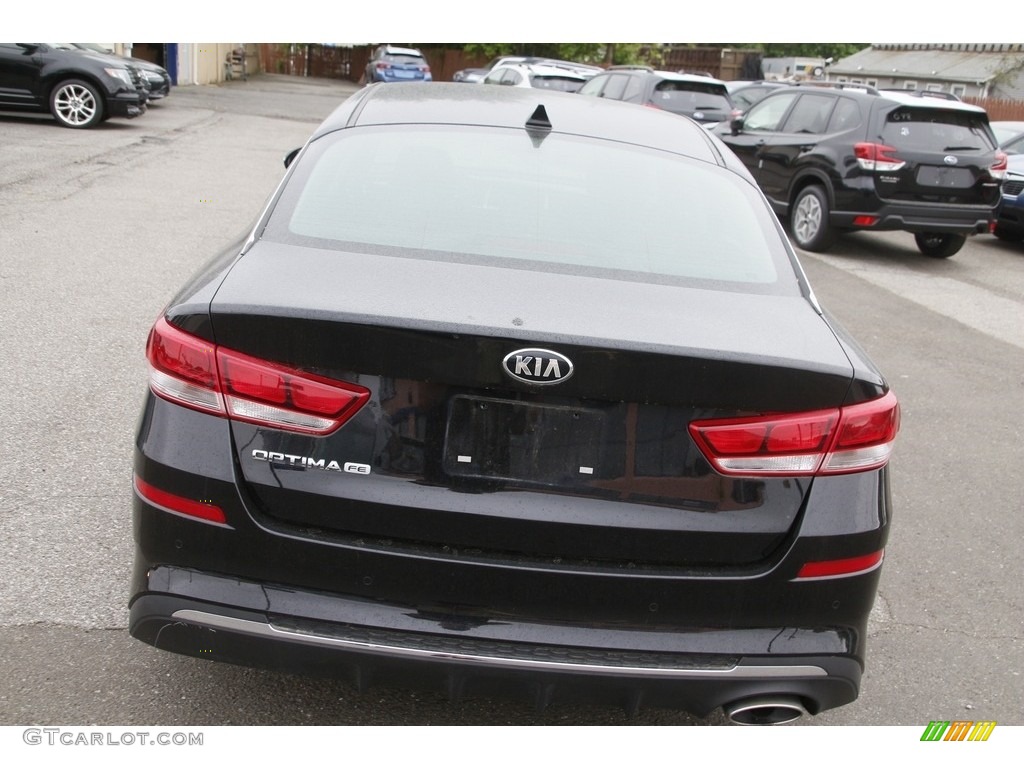 2020 Optima LX - Black / Black photo #6