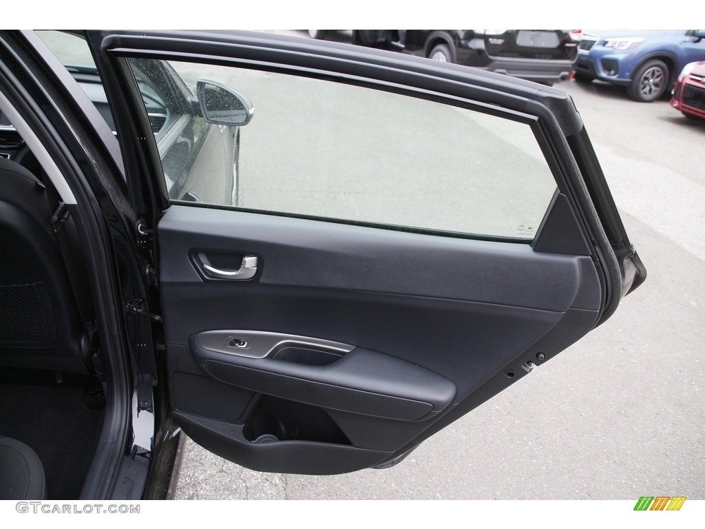 2020 Optima LX - Black / Black photo #14