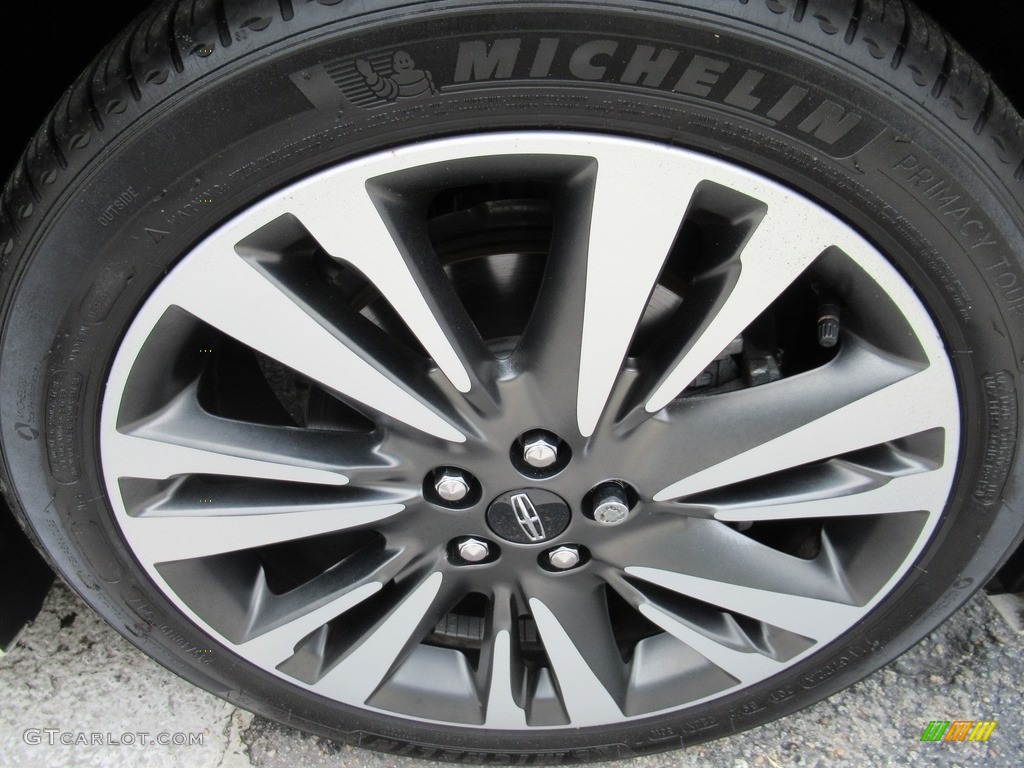 2019 Lincoln MKZ Hybrid Reserve II Wheel Photos