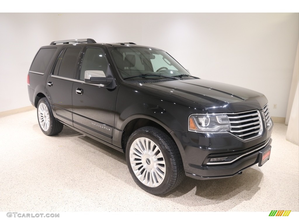 Black Velvet 2016 Lincoln Navigator Reserve 4x4 Exterior Photo #138317500