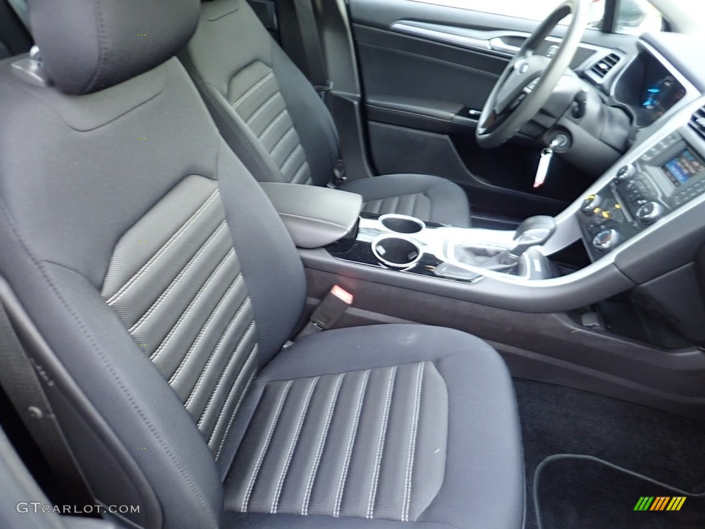 2013 Fusion SE - Sterling Gray Metallic / Charcoal Black photo #11