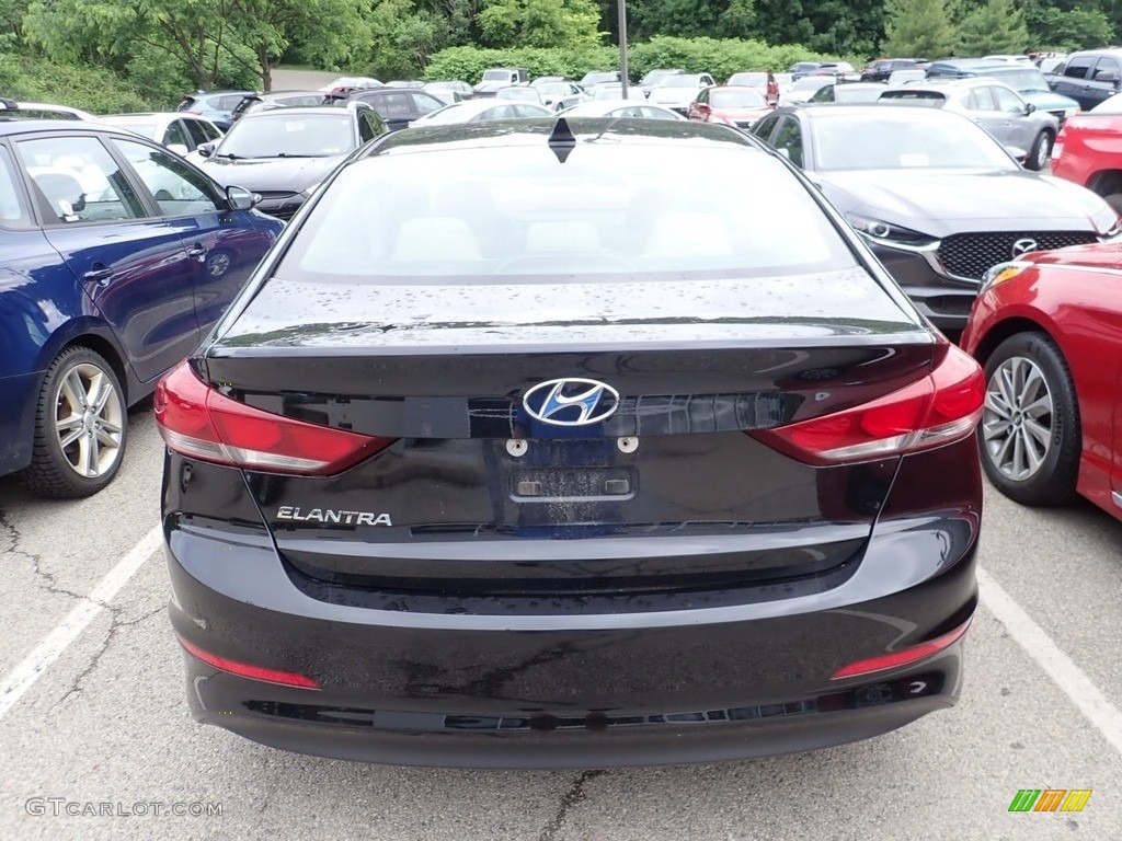 2017 Elantra Value Edition - Black / Beige photo #3