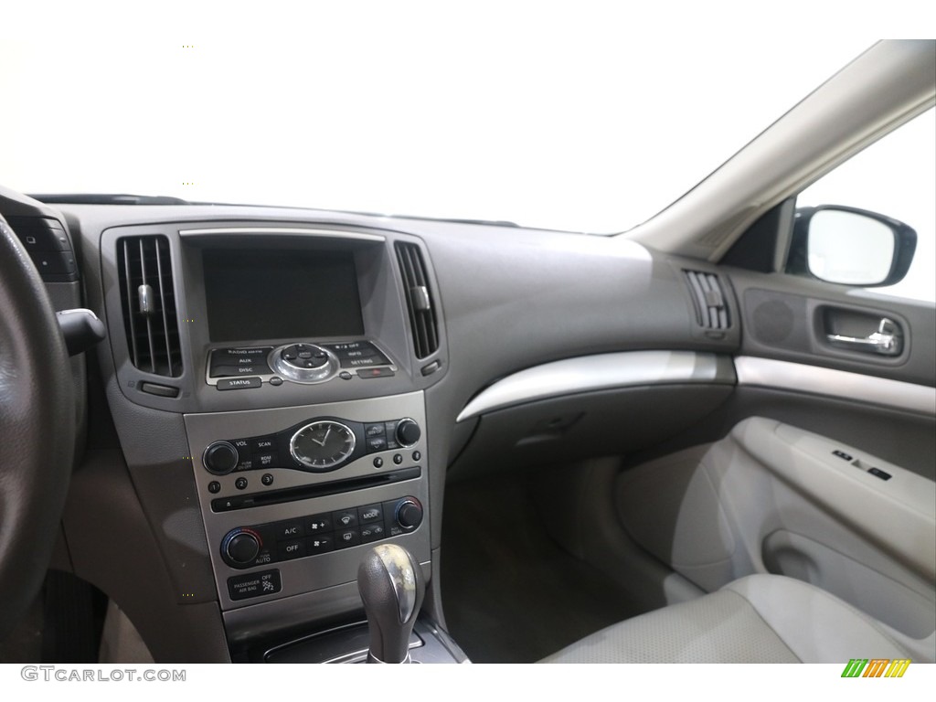 2011 G 25 x AWD Sedan - Liquid Platinum / Graphite photo #10