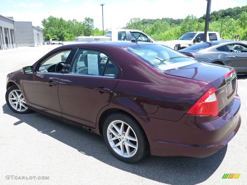 2011 Fusion SEL - Red Candy Metallic / Medium Light Stone photo #7