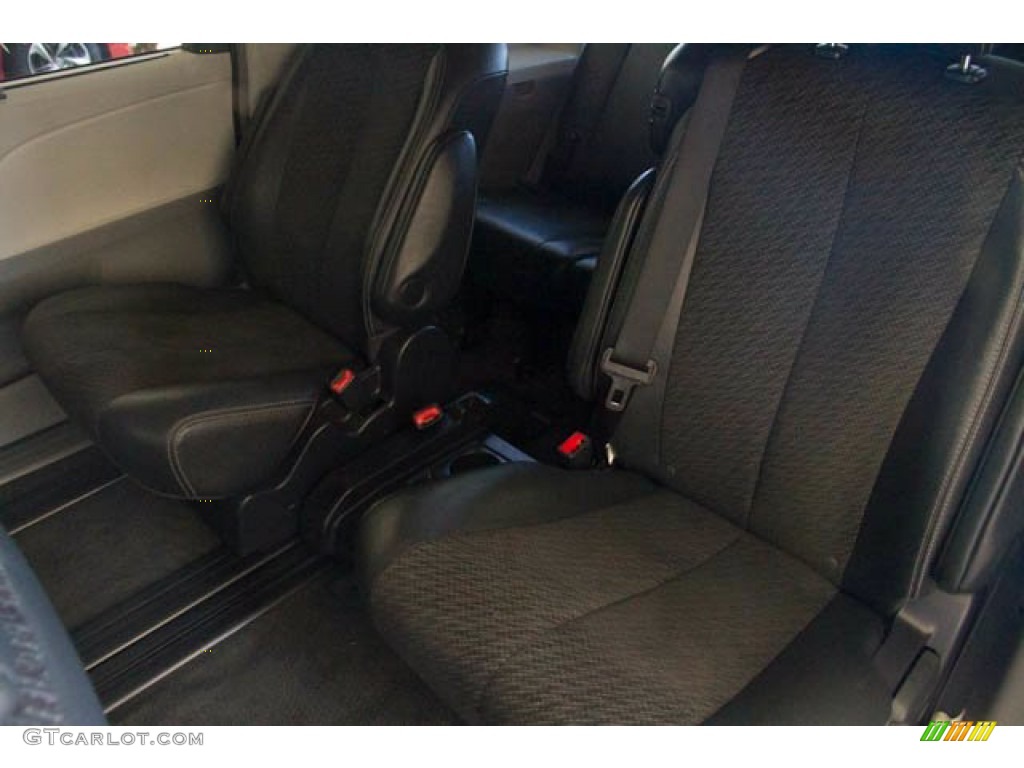 2011 Sienna SE - Black / Dark Charcoal photo #19