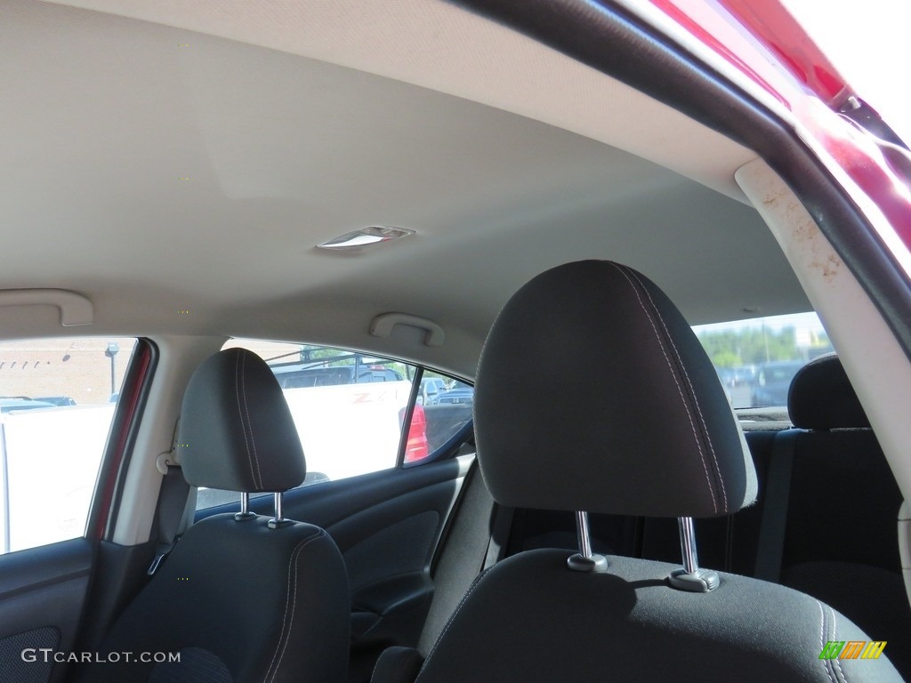 2014 Versa 1.6 SV Sedan - Red Brick / Charcoal photo #11