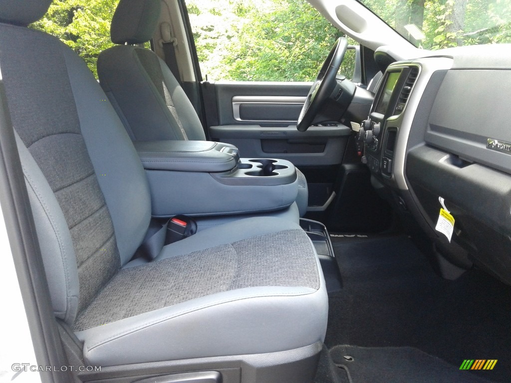 2017 Ram 1500 Big Horn Crew Cab 4x4 Front Seat Photos